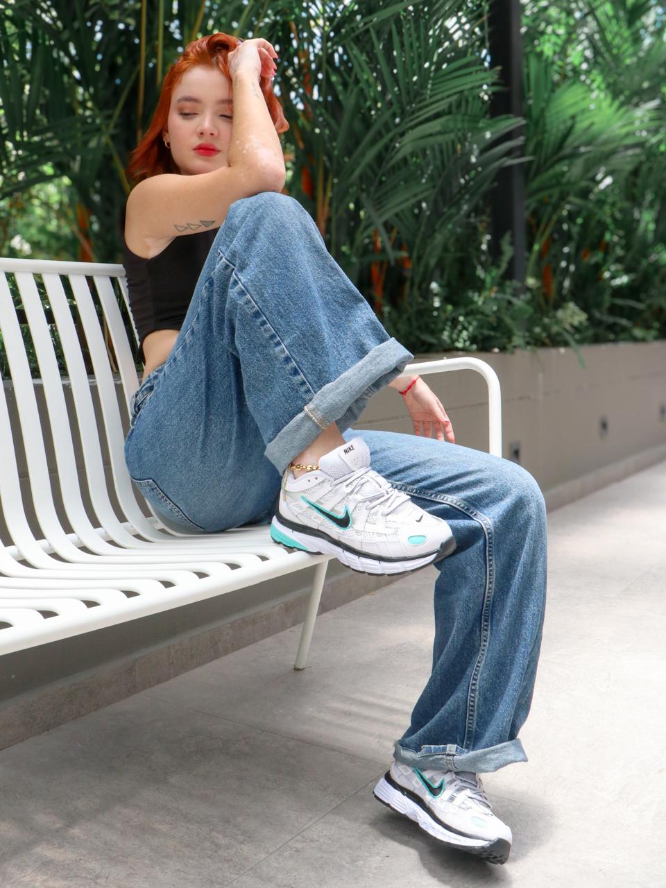 Y28 NIKE P-6000